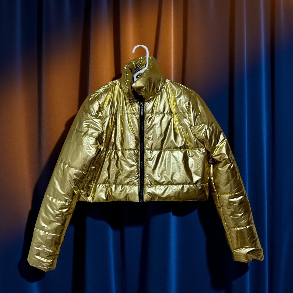 36 Point 5 Gold Cropped Puffer Jacket Womens Medium Shiny Winter Coat
